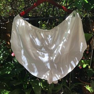 White Silky Short